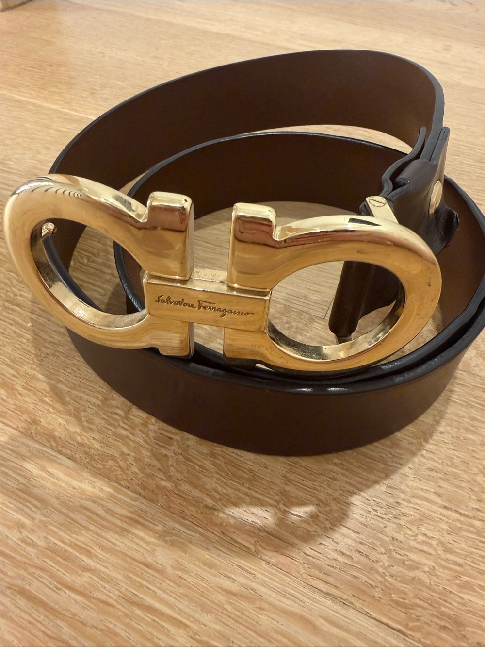 Authentic Salvatore Ferragamo Brown Leather Belt with Gold Gancini Buckle - Picture 2 of 14
